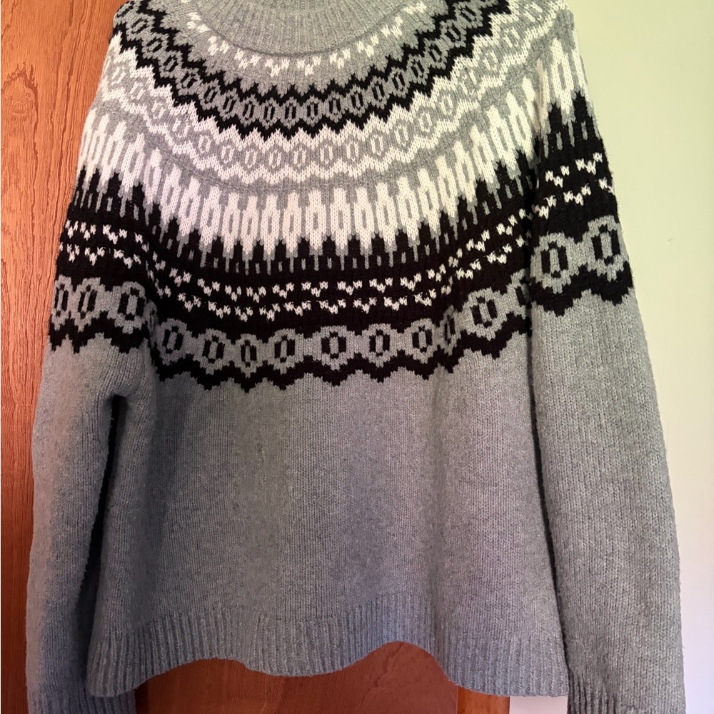 Universal Thread Grey Fair Isle Turtleneck Sweater